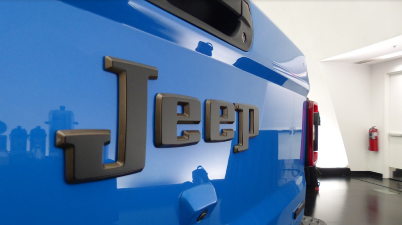 Illustration for article titled The Jeep J6 Concept Is the Regular Cab Long-Bed Jeep Pickup We've All Been Yearning For